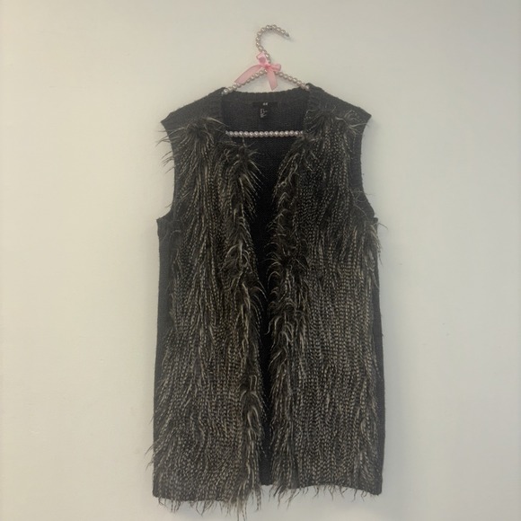 Penny Lane Vest VTG Sz Sm Gray Boho Indie Warm Layering Fall‎ Faux Fur Movie - Picture 2 of 9